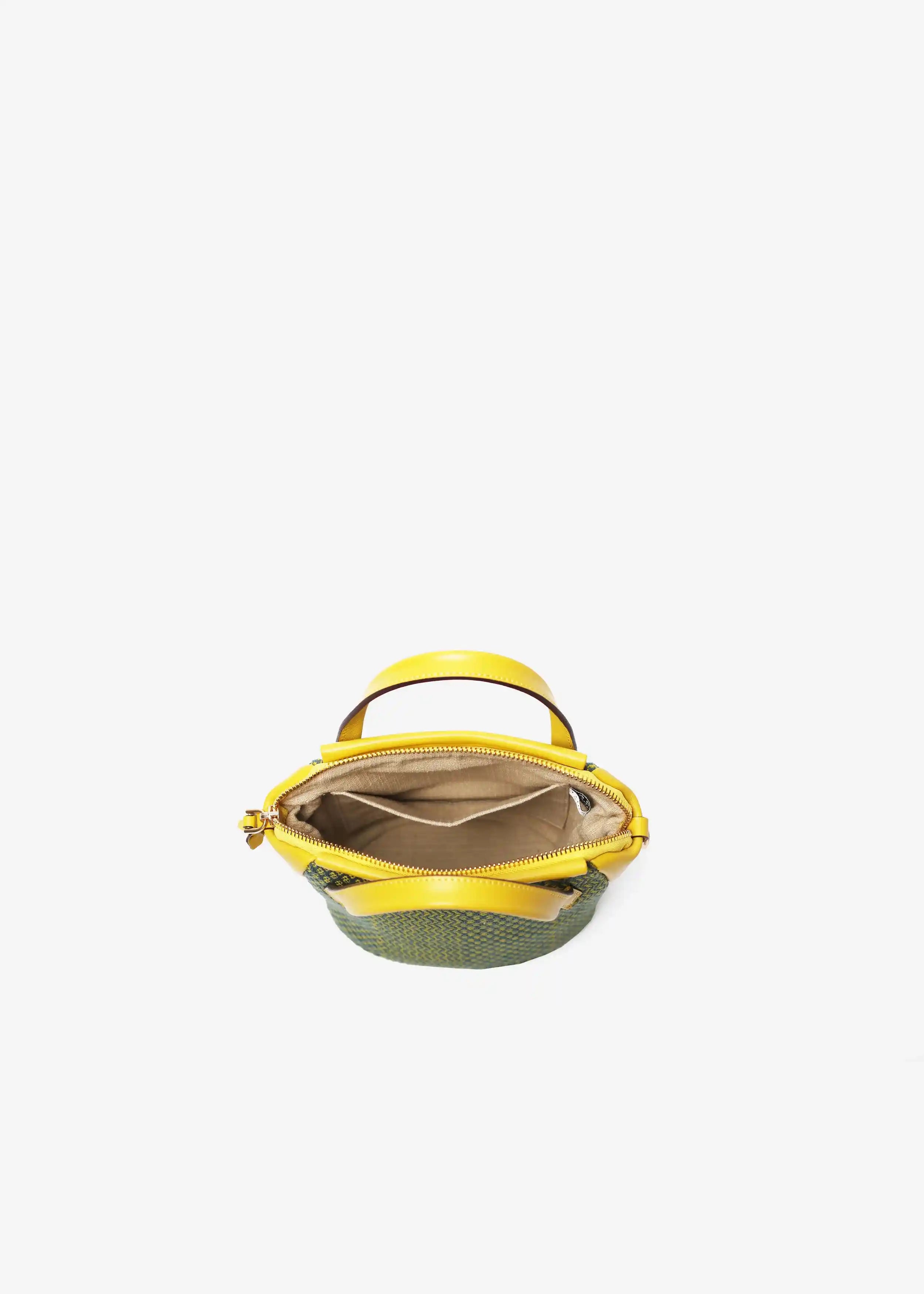 Chicago Mini Dream Green Mango bag interior showing one pocket and zipper closure