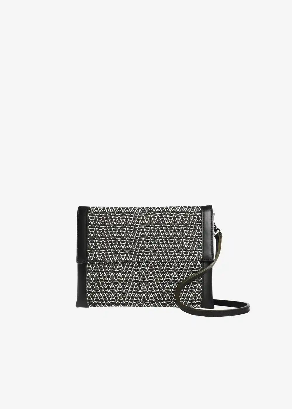 Venice Peak Noir crossbody bag front — handwoven cotton weave with black nappa leather flap and trim